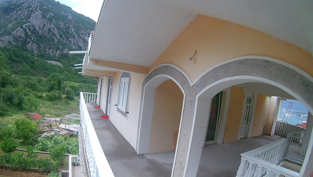 Beautiful View Apartamento Kotor Exterior foto